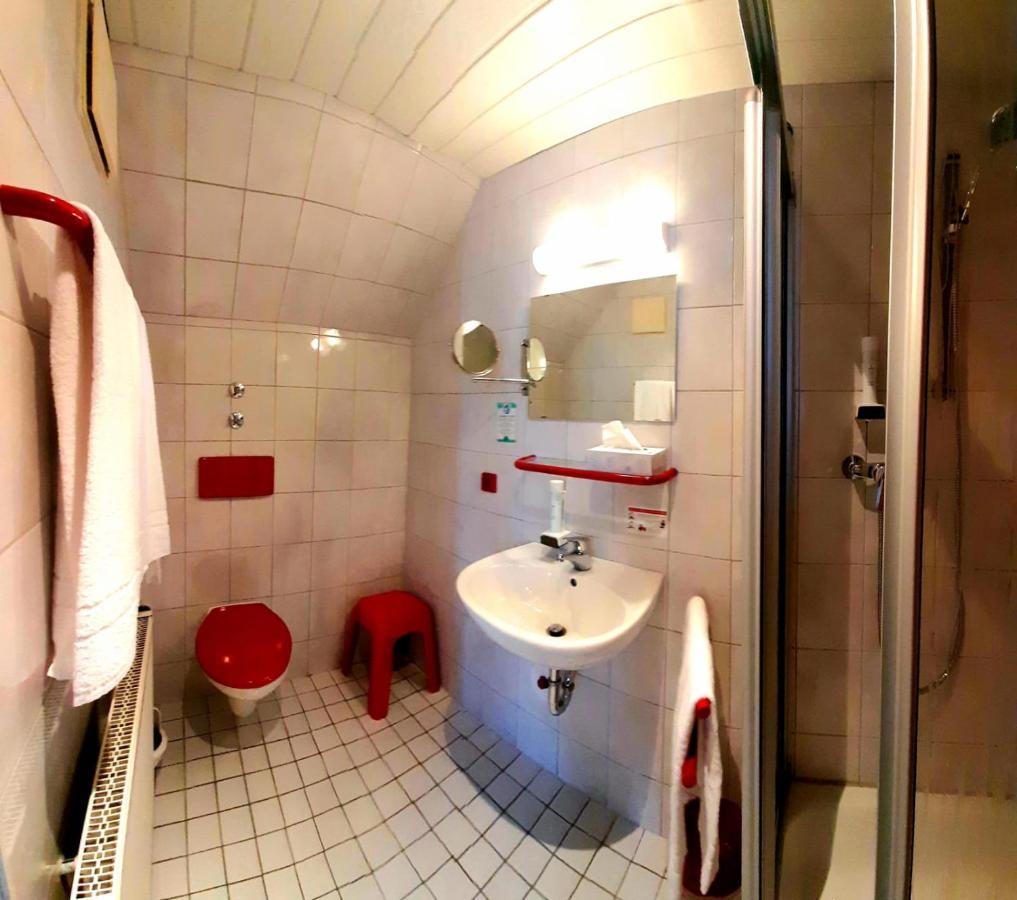 Garni Hotel Maselheimer Hof Bagian luar foto