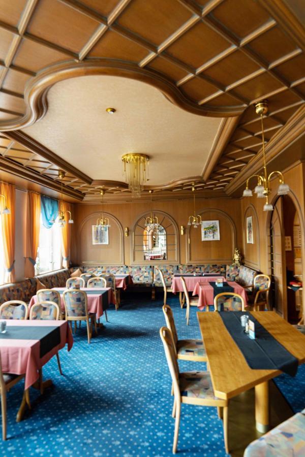 Garni Hotel Maselheimer Hof Bagian luar foto